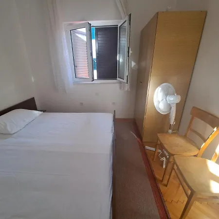 Apartman Grebastica